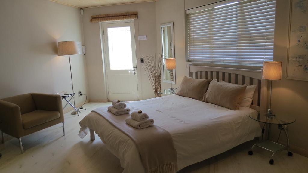Kasa Nama Hotel Edgemead Bilik gambar