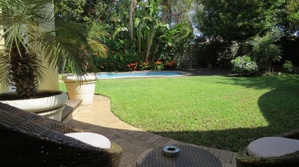 Kasa Nama Hotel Edgemead Bilik gambar