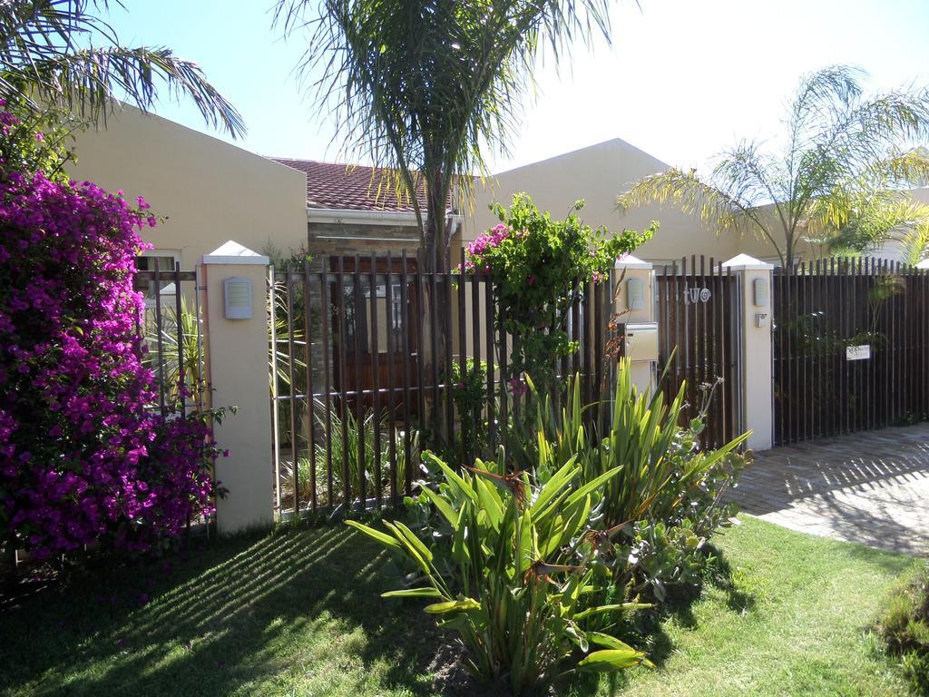 Kasa Nama Hotel Edgemead Luaran gambar